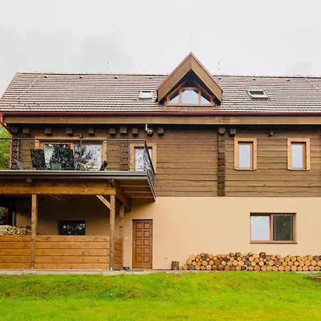 Zrub Bindt Alpehytte Hnilcik